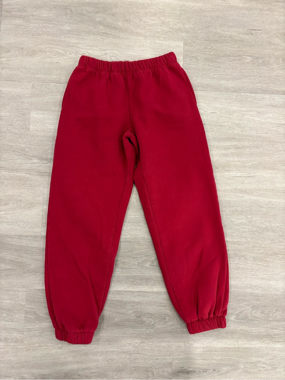 NEVER WORN Edikted Burgundy Elastic Cuff Sweatpants